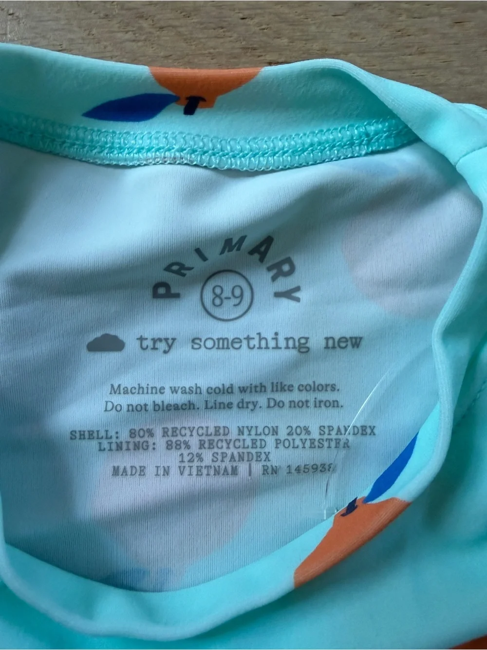 Primary rashguard swimming summer - size 8-9 NWOT